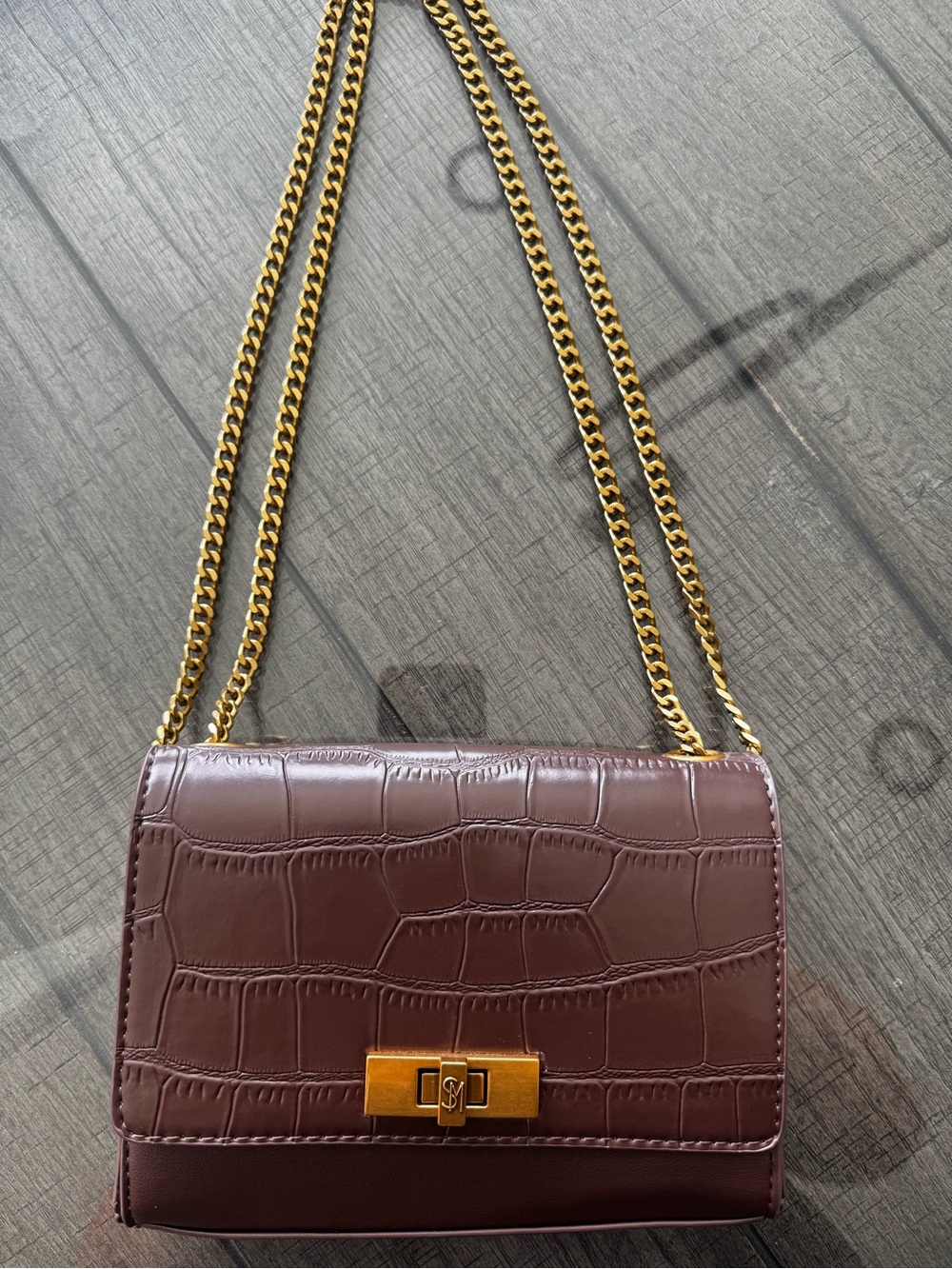 Steve Madden Brown Croc-Embossed Crossbody with Gold Chain